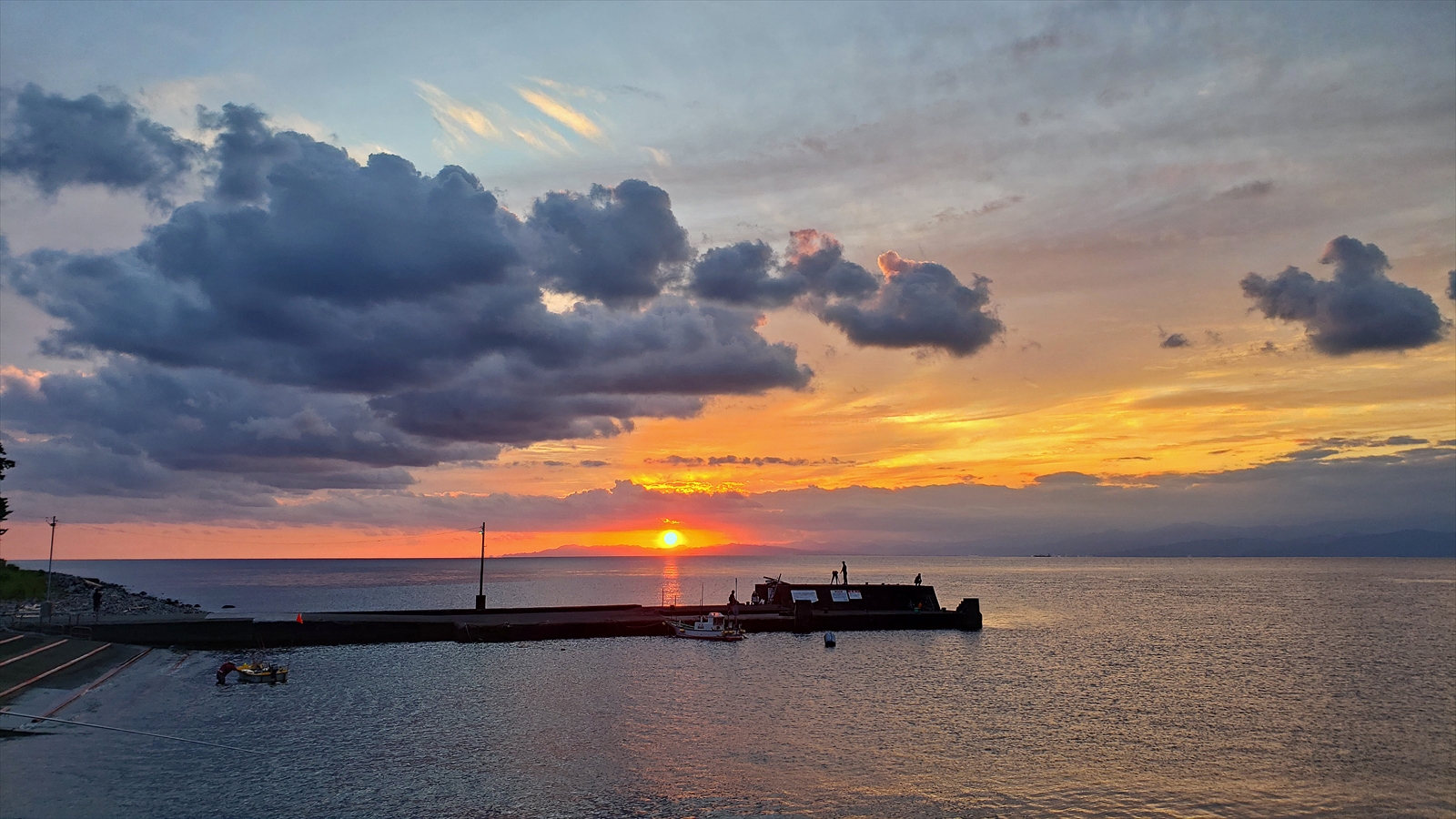 井田夕景